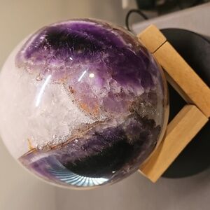 Quartz/Amethyst Sphere w/ special wooden stand-102.2 mm